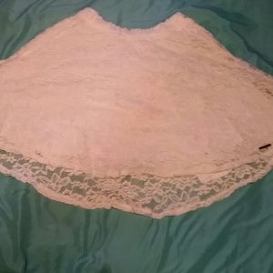 Abercrombie & Fitch white lace skirt (S)